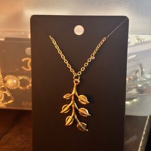 Gold Leaf Pendant Necklace